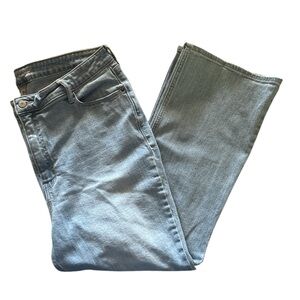 Old Navy Women’s Higher High Rise Flare Jeans Light Wash